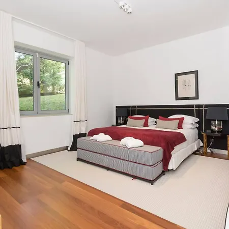 Villa Orange Charm, Heated Pool