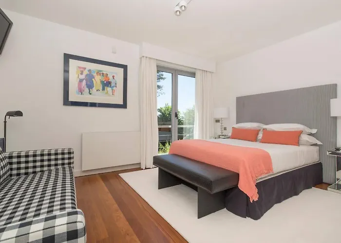 Orange Charm, Heated Pool *