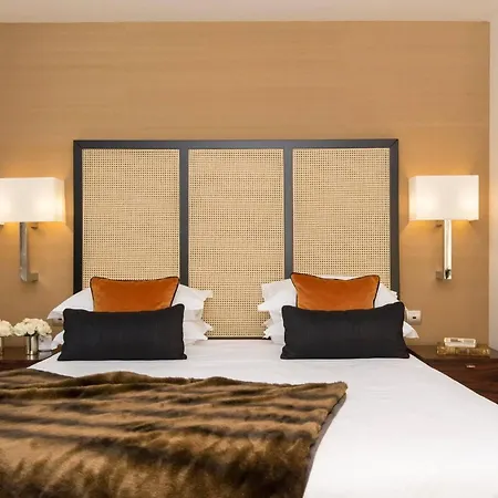 Orange Charm, Heated Pool Villa *