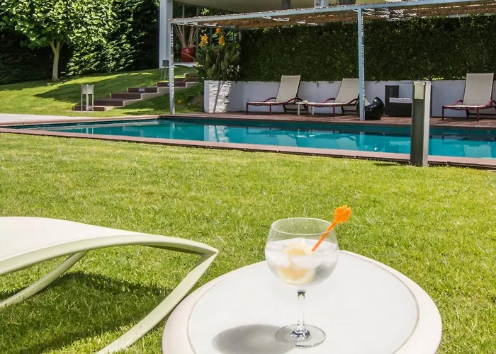 Orange Charm, Heated Pool Βίλα