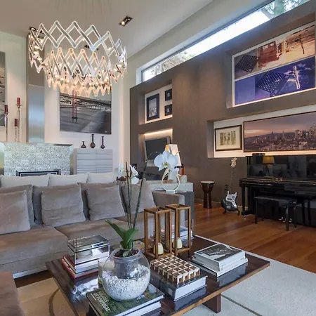 Orange Charm, Heated Pool