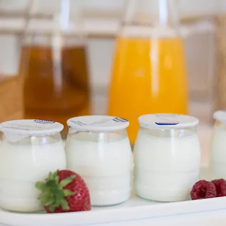 Villa Orange Charm, Heated Pool